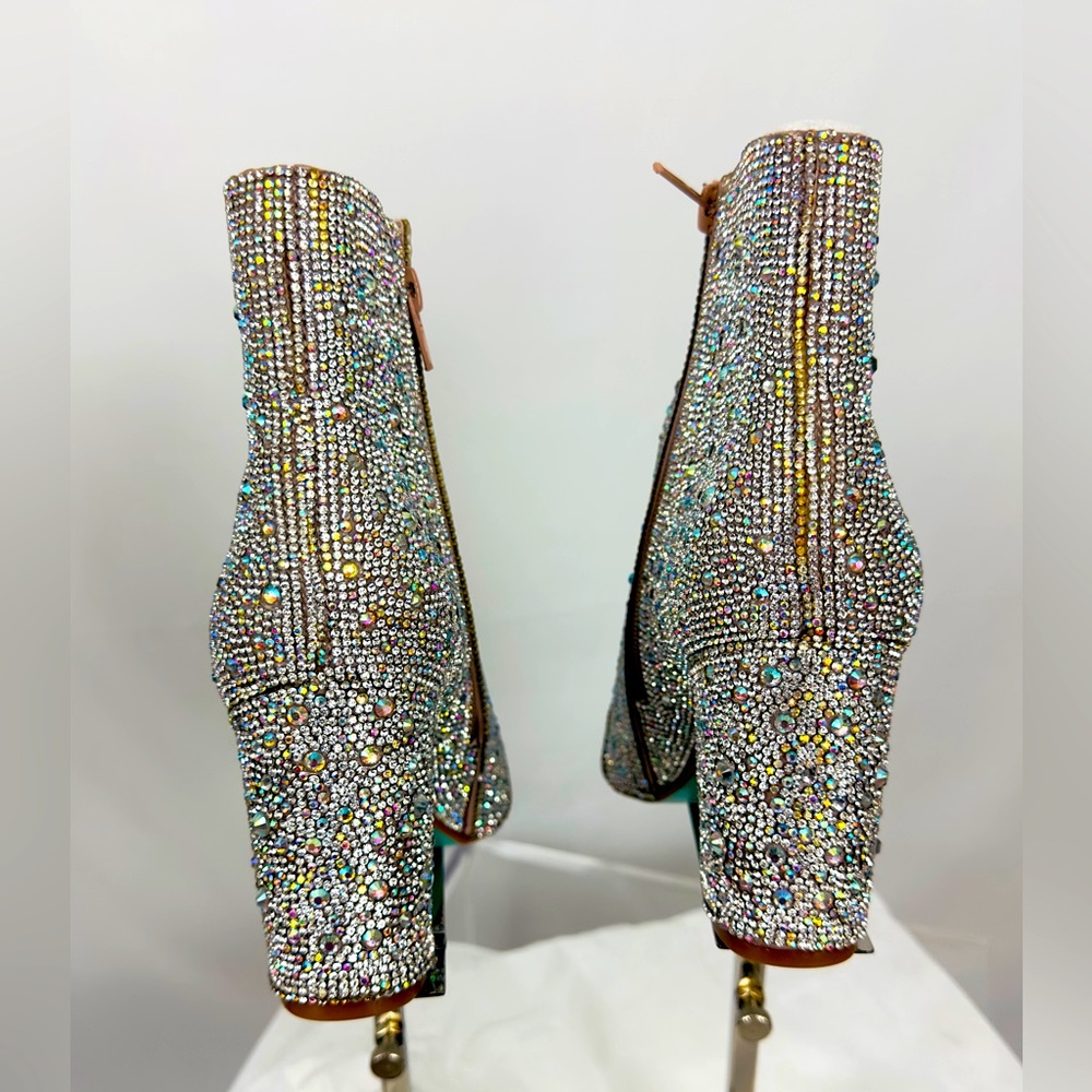 Betsey Johnson Women's Cady Evening Booties Encrusted Sparkling Rhinesto… - Picture 6 of 12